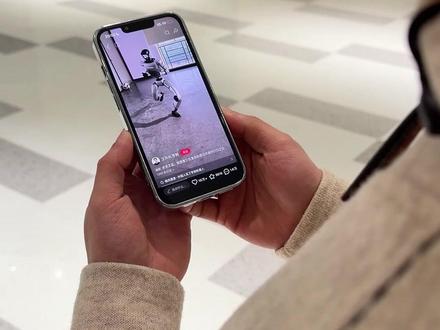 机器人能不能取外卖、拿快递?花二十万真实测评 #宇树机器人 #机器人 #测评 #宇树U2