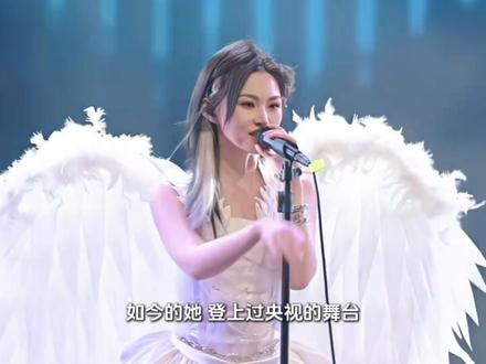 护士婚礼唱首歌,竟逆袭成百亿播放歌手 #阿悠悠 #你若三冬 #旧梦一场 #dj #热点