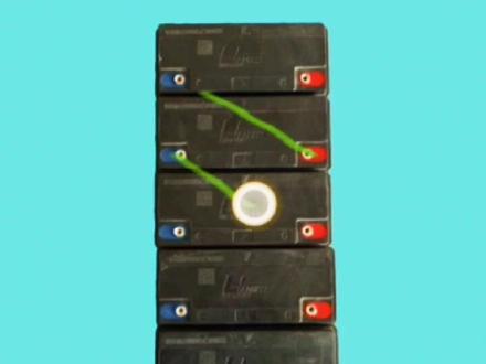 电动车电池常用的接法与作用大家都会了吗#电动摩托车维修 #电动车电池 #接线 @DOU+小助手