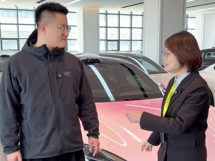 新款小米SU7发布了,老款的小米SU7会降价吗? #小米su7#蚂蚁好车李婷 #蚂蚁好车销冠