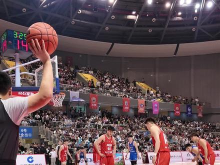 湘BA衡阳队首尝败绩 61:76憾负株洲