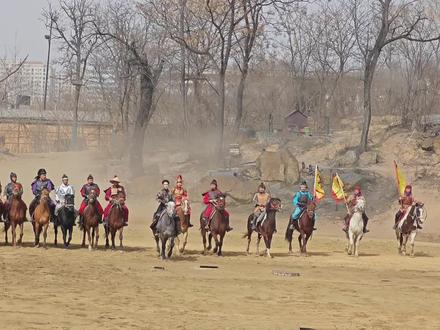 高迪喊麦万岁山三打祝家庄开场!!!
精彩!精彩!精彩!
#高迪 #万岁山 #高迪万岁山 #高迪喊麦 @高迪