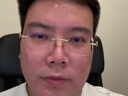 #美股 #A股 报!暴跌的原因就是它#antropic AI自动化工具引发投资者对软件开发的担忧