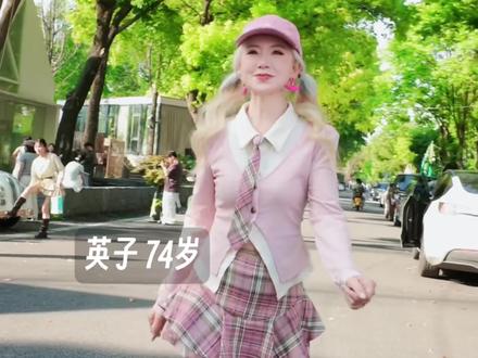 保持好身材就是行走的“衣架”,自律是一个女人最好的“武器”#自律#身材管理