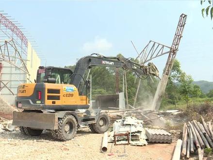 古巷镇:依法拆除“两违”建筑 规范土地利用管理秩序