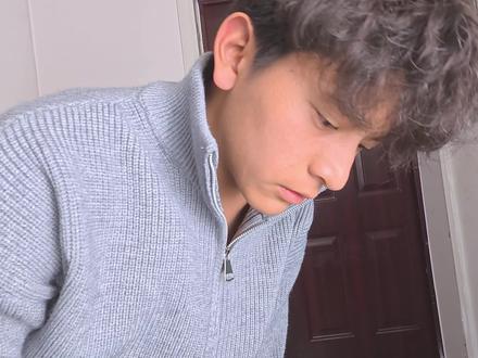 不好意思 给我擦皮鞋 #红底鞋变装转场挑战 #红底鞋 #一镜到底 #转场 #我要验牌 @不具象