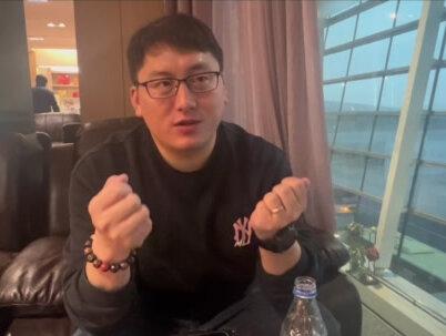 坐飞机懒人还是有懒人的办法…#大数据推荐给有需要的人 #情侣日常 #起飞🛫 #vlog日常