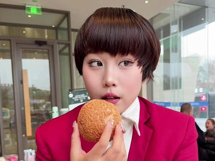 感觉这个视频小时候抱过我#古人的智慧 #内容过于真实