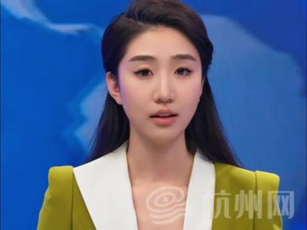 00年#女儿#月薪 9000元,吃住在家却没有存款,妈妈偷看其手机后大吃一惊,女儿每月竟花5000元买“秒回师”服务