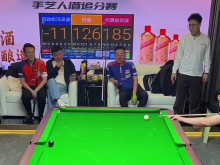 追分追累了,四人比拼三库解球,你觉得代勇,佟璐,李行,赵剑波,谁更胜一筹呢?#佟璐##代勇 #台球技巧#强烈推荐 #台球是一种生活