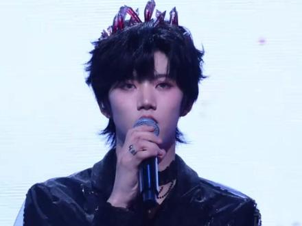 这个张函瑞真的是天才吧…!#张函瑞 #tf家族荣耀之战 #lovely #碧梨