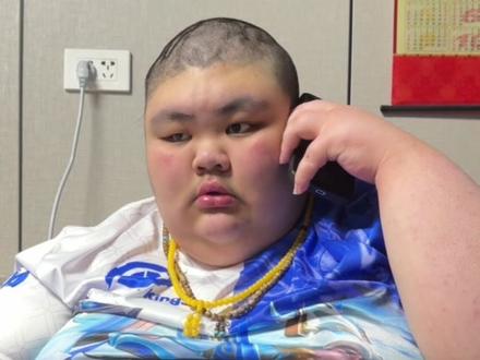 欢迎收看500斤微胖国服马超之马超被削弱低迷不振的一天vlog#vlog日常 #不嘻嘻 #马超圣体八宝舟