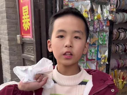 #拼豆豆 #伙伴计划 #小学生@DOU+上热门 手都冻僵了,真是难为我了