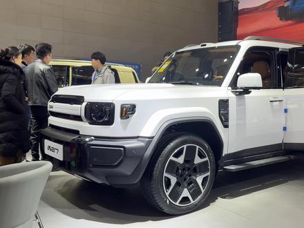 奇瑞iCAR V27这个车怎么样,和方程豹钛7之间怎么选#保姆级购车教程 #奇瑞icarv27 #Mr疆品车 #懂车帝抖音汽车创作者大会