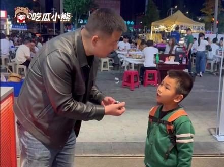 小孩哥:真是一场酣畅淋漓的恩将仇报?#万万没想到 #小学生 #搞笑 #正能量 #家庭