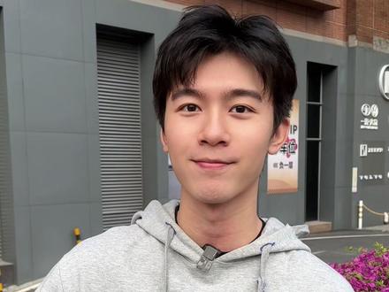 Suck的意思有很多,但常用的不只是你们知道的那种哦
#雅思口语 #高中英语 #背单词 #日常口语 #雅思啊雅思