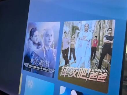 #上热门 液晶电视横线闪屏变色,教你省下几百块钱,自己动手修好#电视 #液晶电视 #液晶电视维修