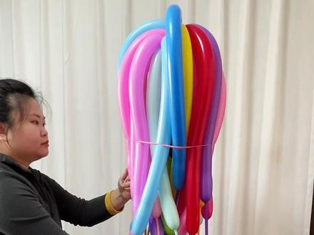 做气球烟花既简单又快的方法来了#气球烟花
#气球
#气球烟花教程
#过年
#过年氛围
#石家庄过年
#石家庄气球
#网红气球