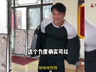 鸽武缘被肌肉猛男打假,竟“翻车”倒吸一口凉气,多亏发现的及时 #鸽武缘 #李维刚 #打假 #寸拳