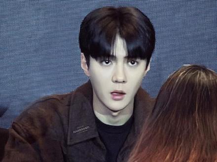 增肌玩两天 你还认真了#吴世勋 #sehun