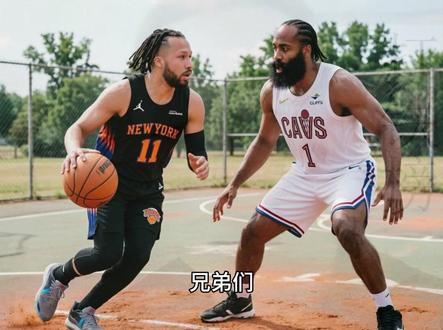 骑士:尼克斯前瞻 东部决赛明天8点开打,上一场完全是骑士大意了,所有人都在等着时间打完拿下比赛,没想到被大头带领的进攻大队一波逆转.#骑士 #哈登 #尼克斯 #布伦森 #篮球