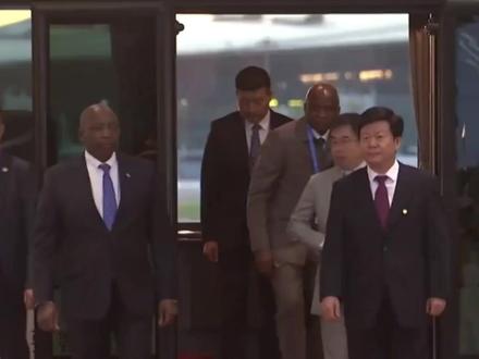 国际足联着急了,对华转播费用腰斩1.8亿美元,终于后悔了? #时代砺剑高燃出列 #零基础看懂全球 #理性看世界#全球创作者计划
