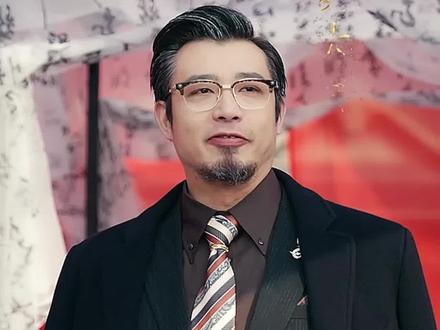 1 她一个穷酸乞丐就能治病,那要我们这些苦修医术的人干什么....#剧情#抖音短剧#因为一个片段看了整部剧#百亿剧好看计划#短剧