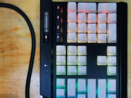 海盗船k70mk2
银轴换青轴更换腐蚀排线,维修小板功能,整体翻新#机械键盘翻新#机械键盘维修#机械键盘改轴#机械键盘