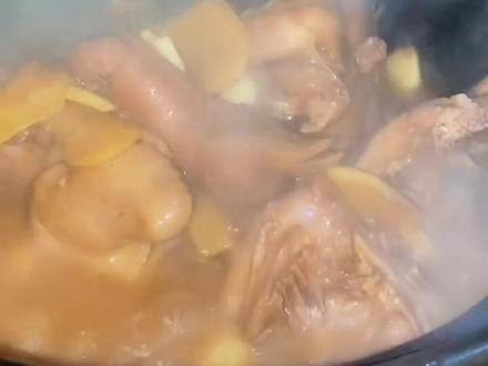 色香味俱全 ,很现实的一段话