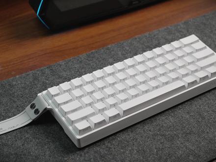 磁轴键盘已经卷到这种地步了吗?一步到位,省心搭配 #狼蛛win60 #磁轴键盘 #游戏外设 #无畏契约