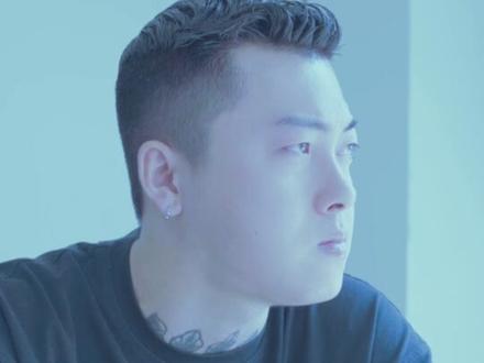 你逢人就炫耀的玫瑰 枯萎了该怎么收场