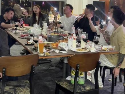 自己写的一首歌
想唱给大伙听哈哈哈