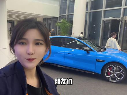 还会爆吗?全新一代小米SU721.99万起,升级了不少 别的不说,我觉得就这个蓝色就比老款的好看#小米su7