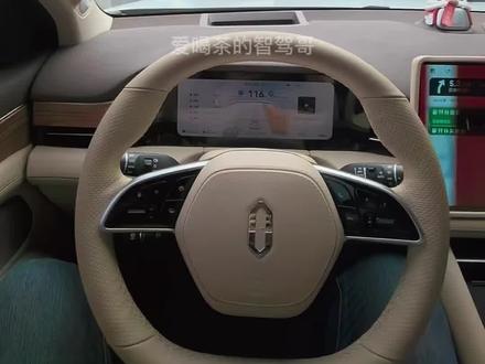 小艺智驾高速130km/h,聊聊问界新M7油耗#华为智驾 #华为智驾有多强 #问界新m7 #鸿蒙智行 #华为汽车