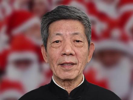 过洋节导致中国传统文化流失危机?清华大学资深文科教授彭林对过洋节表示反对,他提到历史上曾建立辽国的契丹族,就因为穿别人的衣服,过人家的节日,学人家的语言,最后本国文化流失殆尽,整个民族就消失了。“如果我们中国人没有这样一个警惕,也许到若干年我们会成为一个真正意义上的Кидань(契丹)。”#我在抖音涨知识 #彭林 #过洋节