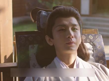 大结局!很多人不知道谢淮安到底死了没有,当看到在皇家禁地御龙岭的幽暗石窟中,一个白发苍苍伤痕累累的身影被铁链禁锢,看守他的正是深不可测的前国师岑伟宗时,我才知道为什么谢淮安选择在谷仓与铁枺王同归于尽!#成毅 #二创激励计划 #剧情 #古装