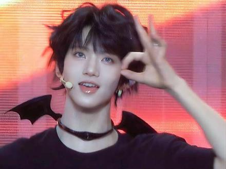 小猫OK👌 #安利舞台 #tf家族四代 #张函瑞 #王橹杰 #卡拉永远OK