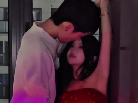 看书幻想变装挑战教程来了 tears转场外国女生看书 ins看书转场原视频 看书转场 tears看书转场 看书变装 #即梦ai #看书幻想变装挑战 #tears转场外国女生看书 #看书转场 #看书转场教程 书本转场 书本转场视频教程 书本转场ai教程 书本转场素材 书本翻页转场 书本转场创意视频 书本转场变装 书本转场热门视频 书本合上转场视频 书本转场电脑视频教程 看书幻想变装挑战 ins看书转场原视频 国外小姐姐看书转场原视频 ins看书转场原创 ins看书转场原视频完整版 看书转场 看书转场教程 ins看书转场原视频一雯白 tears转场原版视频合集 ins看书转场原视频素材 看书幻想变装挑战ai生成 看书幻想转场片段 看书幻想转场剪辑思路 看书幻想转场 读书幻想变装 幻想变装 读书变装挑战 看书幻想画面 看书幻想出怪物 看书转场幻想转场 看书幻想变装挑战教程 看书幻想变装挑战外国 看书幻想变装挑战制作教程 看书幻想变装挑战怎么拍 看书幻想变装挑战拉拉 看书幻想变装挑战ai特效 看书幻想变装挑战ai 看书幻想变装挑战ai教程 看书幻想变装挑战ai豆包教程 暗黑系变装转场ai教程 豹纹眼写真ai教程 暗黑系变装转场