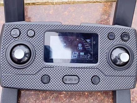 #无人机 #乐享智慧老年生活 #上热门 #好物推荐 兽3+带避障头,可以飞3公里远,如何连接手机?如何校正起飞?@抖音小助手 @DOU+小助手