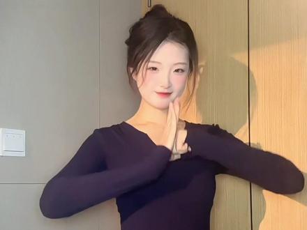 手笨的人过来跳!#艾米弥渡山歌手势舞 #弥渡山歌phonk版 #舞蹈教程 #抖音舞蹈