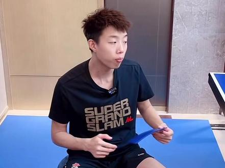国手尹航教你粘拍,灌油+刷白胶,科普粘拍那些你不知道的事#乒乓球教学 @尹航(每晚八点半直播)