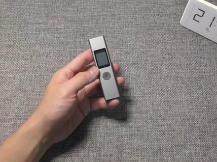 小米有品入手U盘大小的测距利器,开箱体验杜克激光测距仪