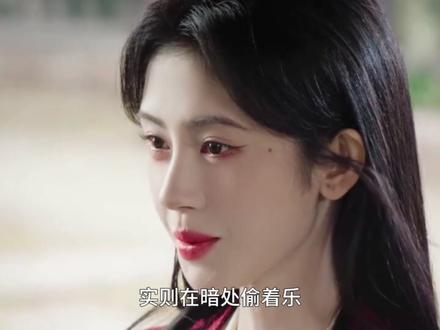 龙神,露芜衣,寄灵是三角恋关系么?龙神的真实身份是什么? #鞠婧祎 #田嘉瑞