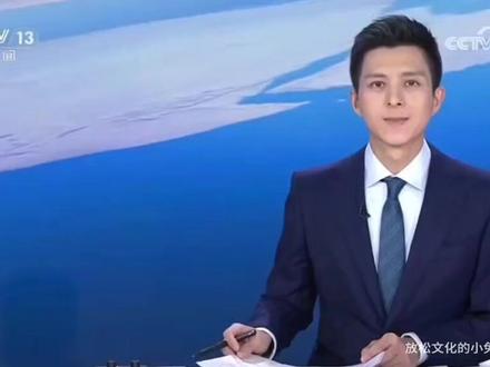 骐骥迎春至,万象启新程!12月10日,中央广播电视总台《2026年春节联欢晚会》发布主题和主标识。总台马年春晚以“骐骥驰骋 势不可挡”为主题,在欢乐吉祥、喜气洋洋的氛围中,与全球华人相约除夕夜,共赴一场昂扬奋发、喜庆温暖、满屏新意的文化盛宴。在“十五五”开局之年的新春,总台马年春晚将以“骐骥驰骋”的昂扬之姿,陪伴全球华人一起迎接生机勃勃、吉祥美满的马年新春