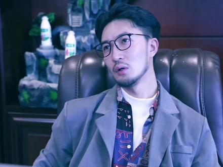 前期启动资金低,要稳扎稳打,快速积累第一笔创业资金,才能大放光彩 #职场 #王大骁