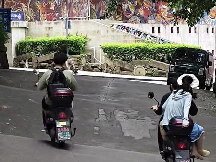 你知道重庆山城为什么被称魔幻8D城市吗? #重庆 #魔幻山城