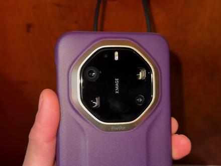 华为手机不能充电 mate80rs 非凡大师原装插头和数据线,自行判断是数据线问题。#华为手机 #数据线 #mate80rs