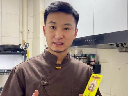 接灶除夕或者大年初四,这样接灶神~ #接灶神 #灶王爷 #除夕 #大年初四接灶王