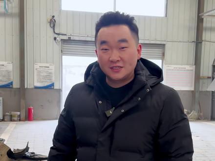 新能源车换后尾灯拆半个车,这谁说的。 #新能源汽车 #混动车 #创作者扶持计划