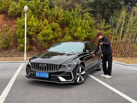 很多车友问说这个靠近就解锁包括亮大灯很不舒服 能不能设置靠近不亮大灯 也能实现无钥匙进入呢?其实完全可以!#来一杯星瑞 #26款吉利星瑞 #26款星瑞昆仑版